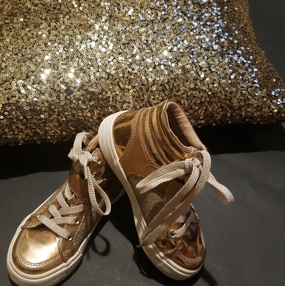 Girl Tennis Shoes